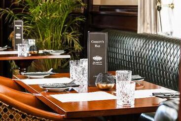 Blarney Woollen Mills Hotel Bw Signature Collection