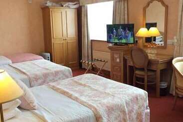 هتل Cashen Course House