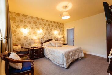 هتل Cawley S Guesthouse