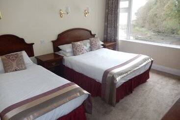 Central Hotel Donegal
