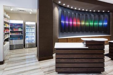 هتل Crowne Plaza Memphis Downtown, An Ihg
