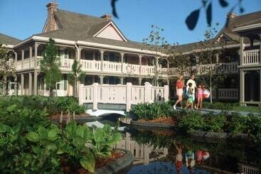 هتل Disney S Port Orleans Resort  Riverside