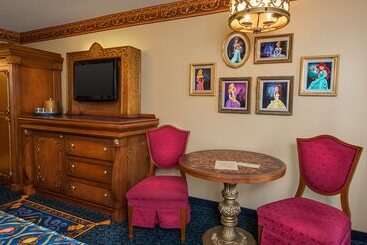 هتل Disney S Port Orleans Resort  Riverside