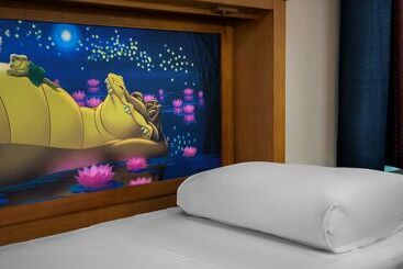 هتل Disney S Port Orleans Resort  Riverside