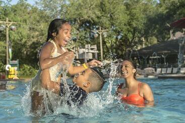 هتل Disney S Port Orleans Resort  Riverside