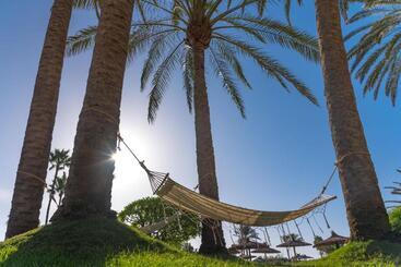 酒店 Elba Sara Beach & Golf Resort