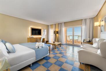 酒店 Elba Sara Beach & Golf Resort
