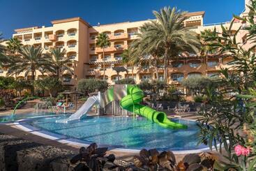 酒店 Elba Sara Beach & Golf Resort