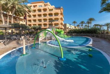 酒店 Elba Sara Beach & Golf Resort