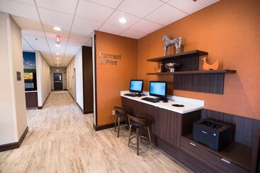 هتل Fairfield Inn & Suites Atlanta Airport North