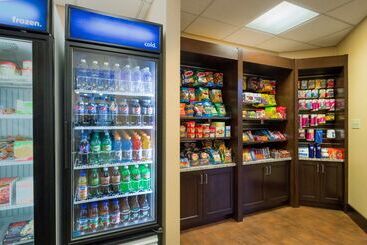 هتل Hampton Inn & Suites Hershey