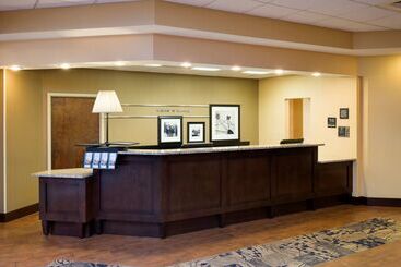 هتل Hampton Inn & Suites Hershey