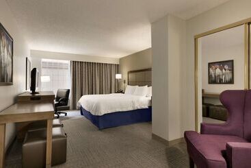 هتل Hampton Inn & Suites Hershey