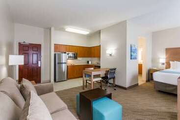 هتل Hawthorn Extended Stay By Wyndham Naples