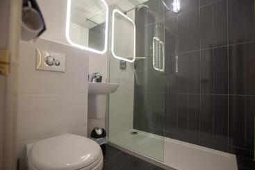 هتل Hillgrove Guesthouse