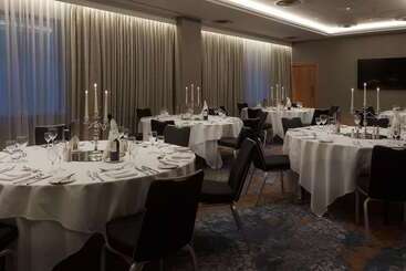 هتل Hilton Belfast