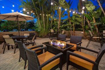 هتل Hilton Garden Inn Ft Myers