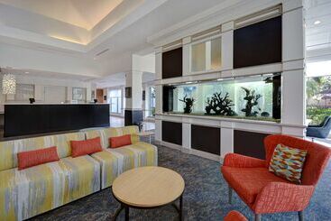 هتل Hilton Garden Inn Ft Myers
