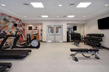 هتل Hilton Garden Inn Ft Myers