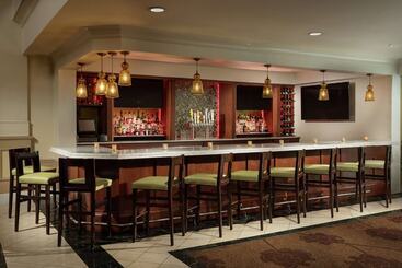 هتل Hilton Garden Inn Philadelphia Center City