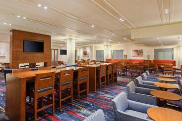Holiday Inn Express Hotel & Suites Fisherman S Wharf, An Ihg