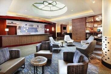 Holiday Inn Express Hotel & Suites Fisherman S Wharf, An Ihg