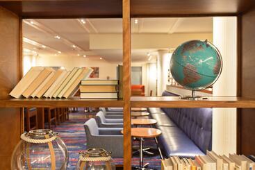 Holiday Inn Express Hotel & Suites Fisherman S Wharf, An Ihg