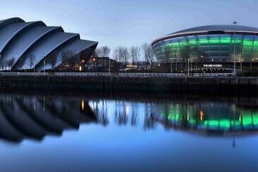 هتل Holiday Inn Express   Glasgow Airport, An Ihg