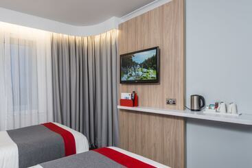هتل Holiday Inn Express   Glasgow Airport, An Ihg