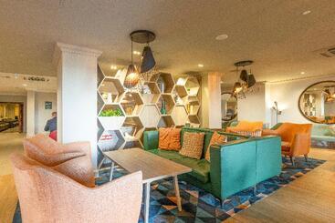 هتل Holiday Inn Express   Glasgow Airport, An Ihg