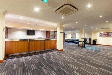 هتل Holiday Inn Express   Glasgow Airport, An Ihg