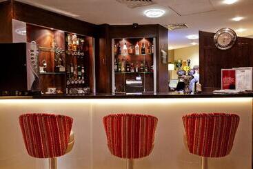 هتل Holiday Inn Express   Glasgow   City Ctr Theatreland, An Ihg