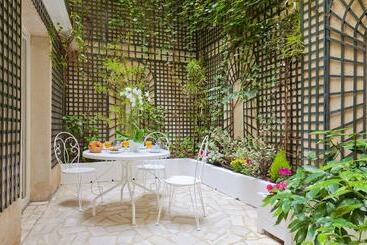 هتل Hôtel Beaubourg