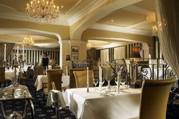 هتل Killarney Royal