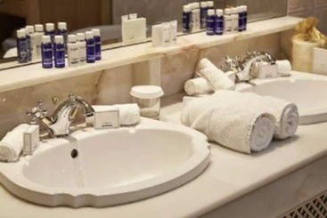 هتل Killarney Royal