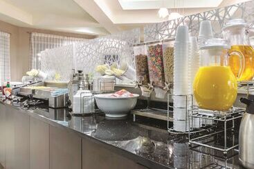 هتل La Quinta By Wyndham Grand Junction Airport