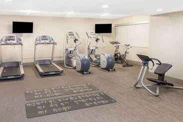 هتل La Quinta By Wyndham Lubbock West Medical Center