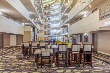 هتل La Quinta By Wyndham Lubbock West Medical Center