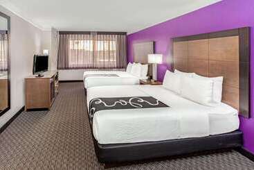 هتل La Quinta By Wyndham Lubbock West Medical Center