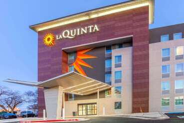 هتل La Quinta By Wyndham Lubbock West Medical Center