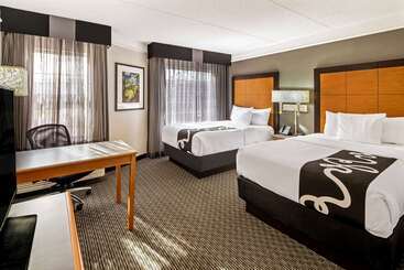 هتل La Quinta By Wyndham Macon