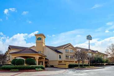 هتل La Quinta By Wyndham Macon