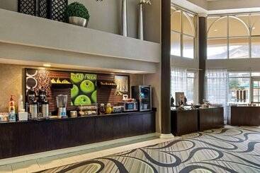 هتل La Quinta By Wyndham Macon
