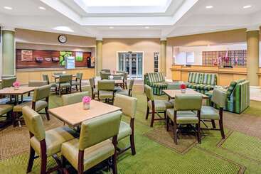 هتل La Quinta By Wyndham Salt Lake City Airport