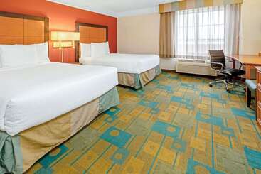 هتل La Quinta By Wyndham Salt Lake City Airport