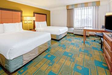 هتل La Quinta By Wyndham Salt Lake City Airport