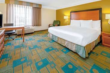 هتل La Quinta By Wyndham Salt Lake City Airport