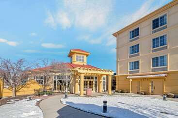 هتل La Quinta By Wyndham Salt Lake City Airport