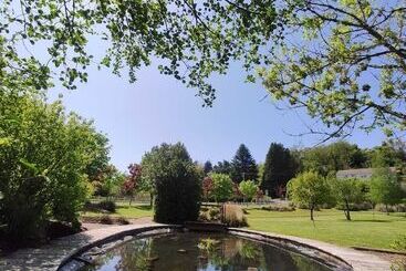 هتل Mill Park