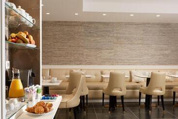 هتل Regence Etoile